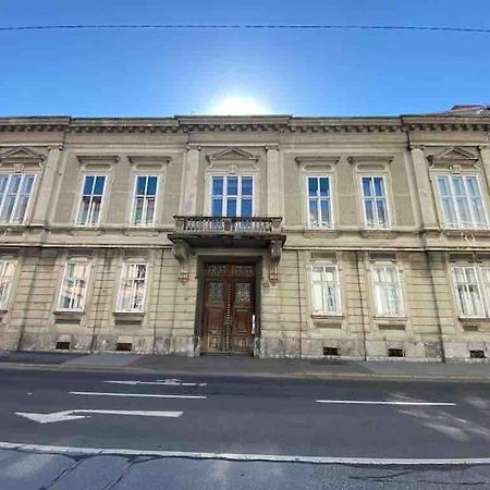 Geraeumige Altbauwohnung Im Zentrum Graz Extérieur photo