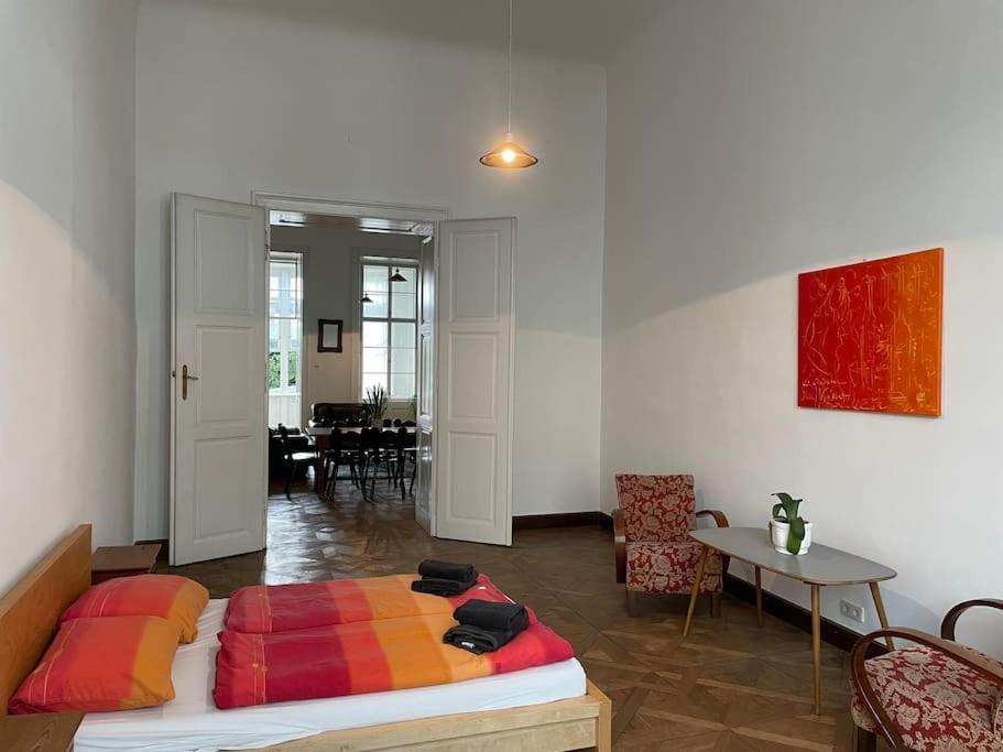 Geraeumige Altbauwohnung Im Zentrum Graz Extérieur photo